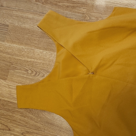 Banana Republic mustard jumper dress sz 10 - Picture 4 of 4